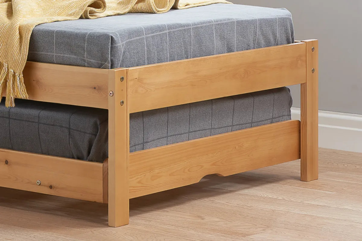 Buxton Guest Bed Pine + 2 Single Air Mattresses