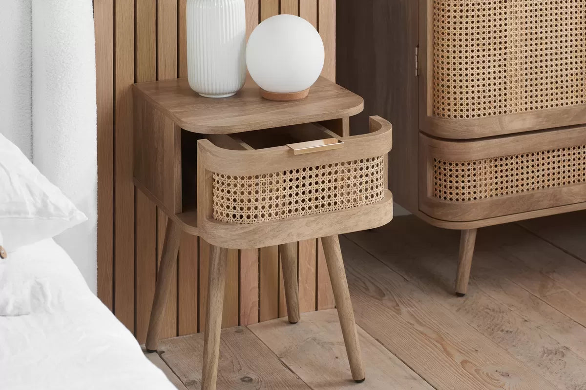 Noah Oak 1 Drawer Bedside