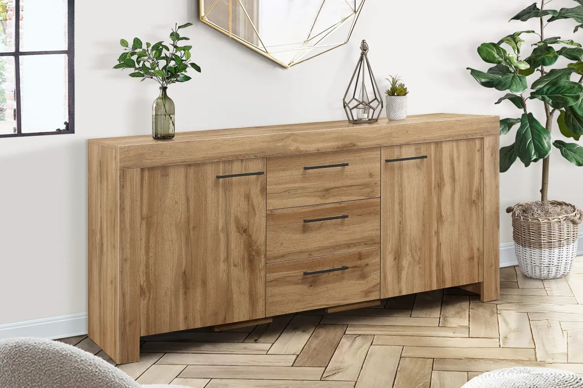 Compton Oak 3 Drawer 2 Door Sideboard