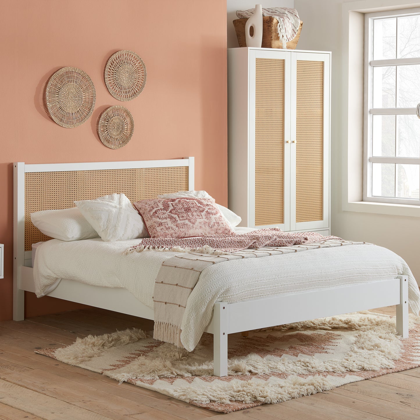 Croxley White King Rattan Bed