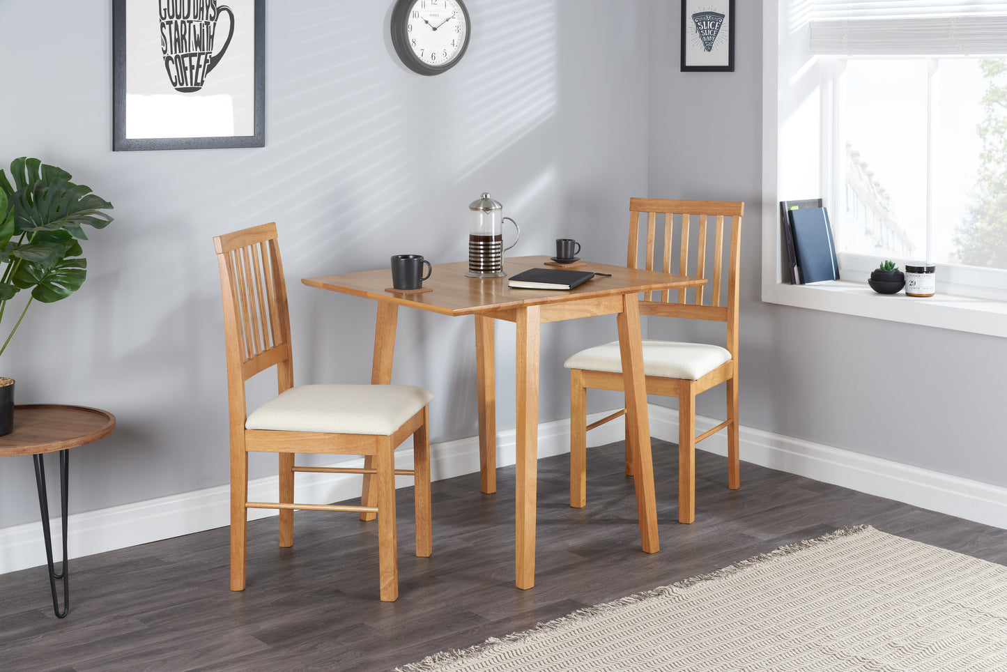 Leaf Drop Dinning Table & Chairs Set