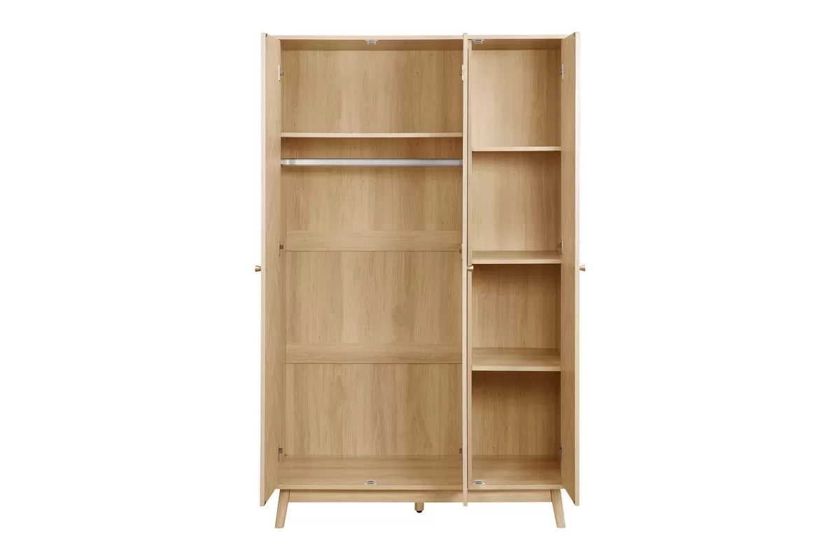 Herringford Oak 3 Door Wardrobe With Mirror