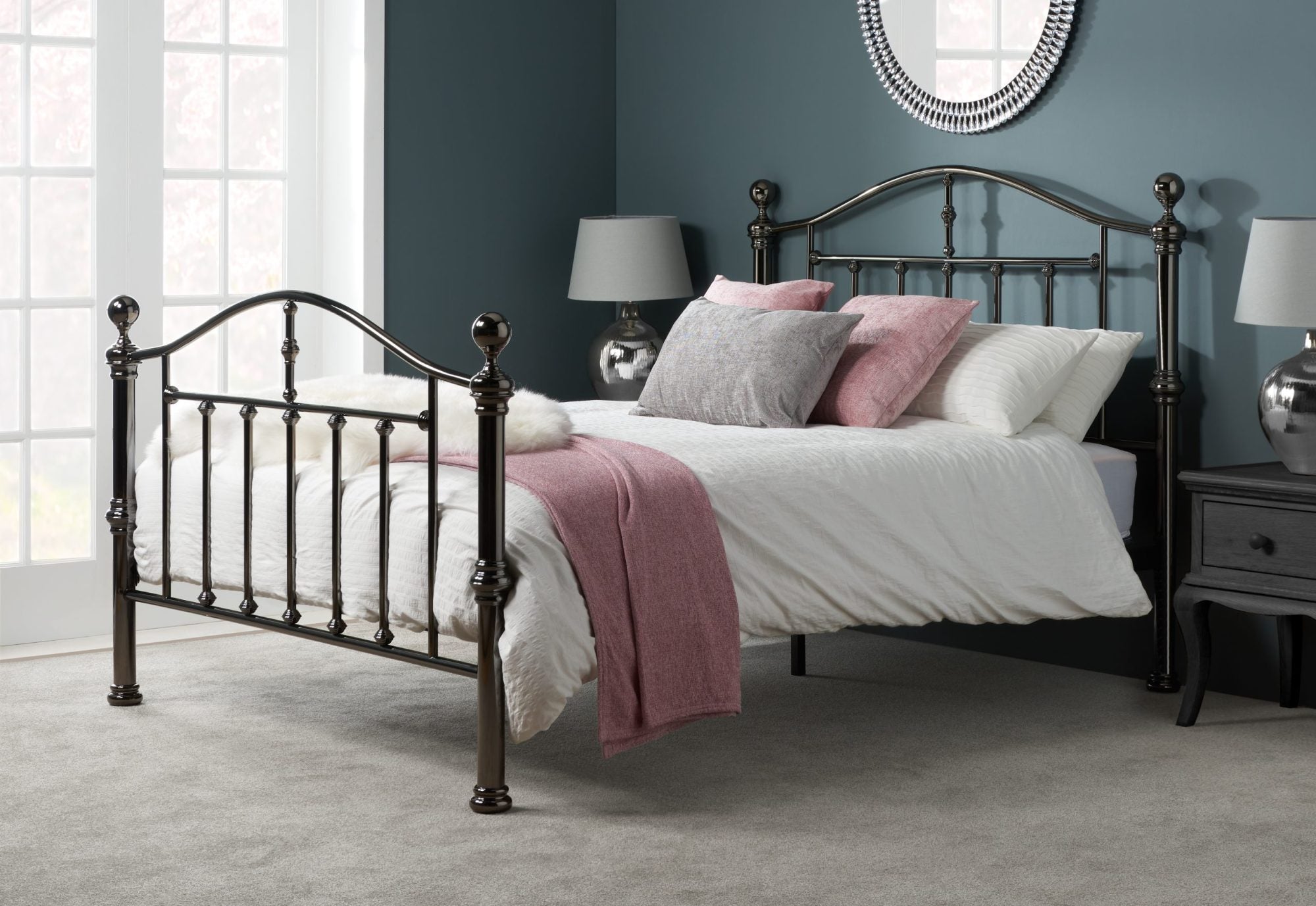 Victoria Metal Black Nickel King Bed