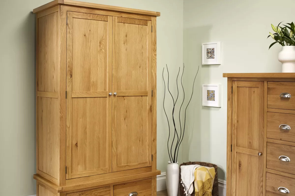 Woburn Oak 2 Door 2 Drawer Wardrobe