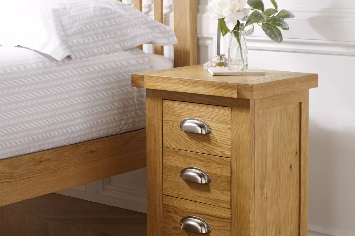 Woburn Small Oak 3 Drawer Bedside