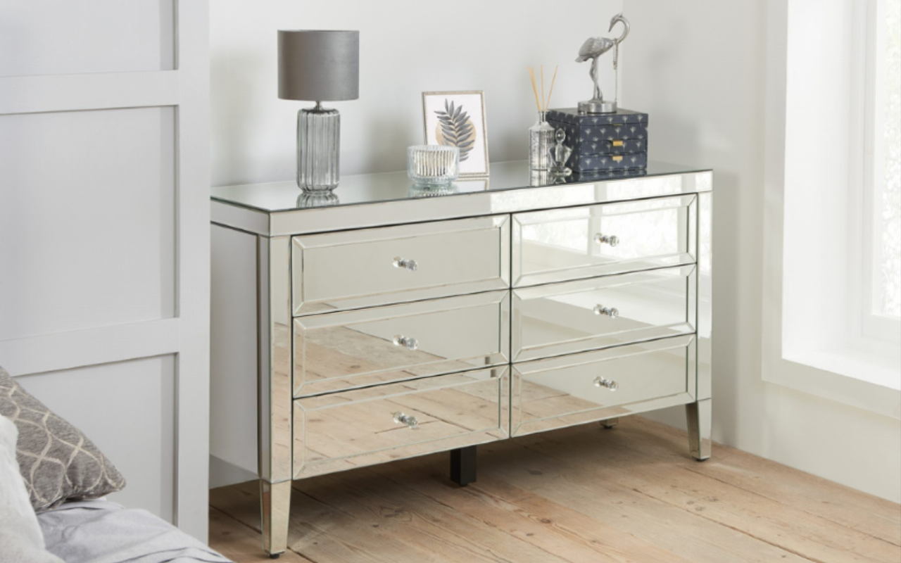 Valencia 6 Drawer Chest